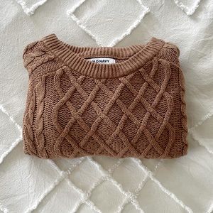 Knit sweater